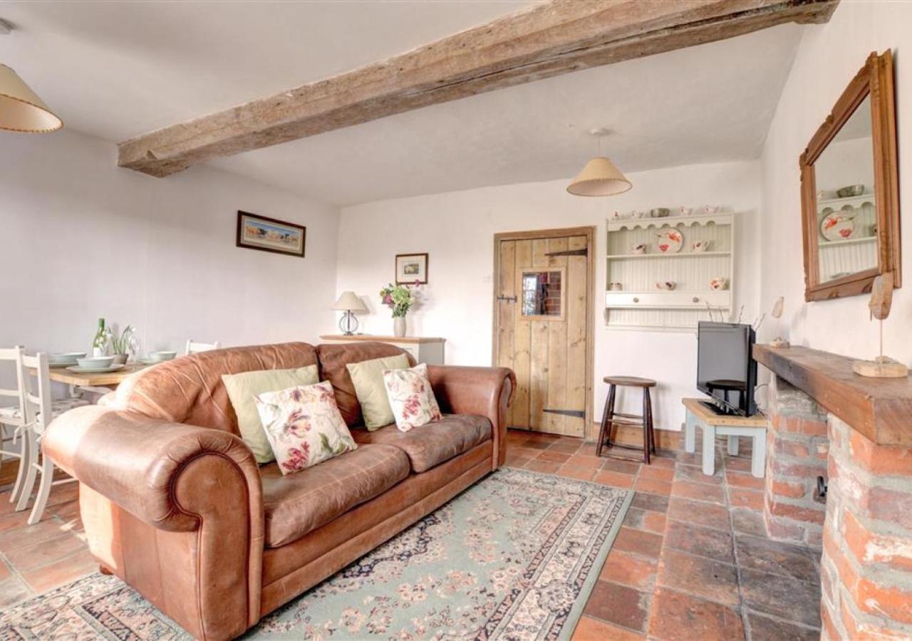 Poppy Cottage Bodham 外观 照片